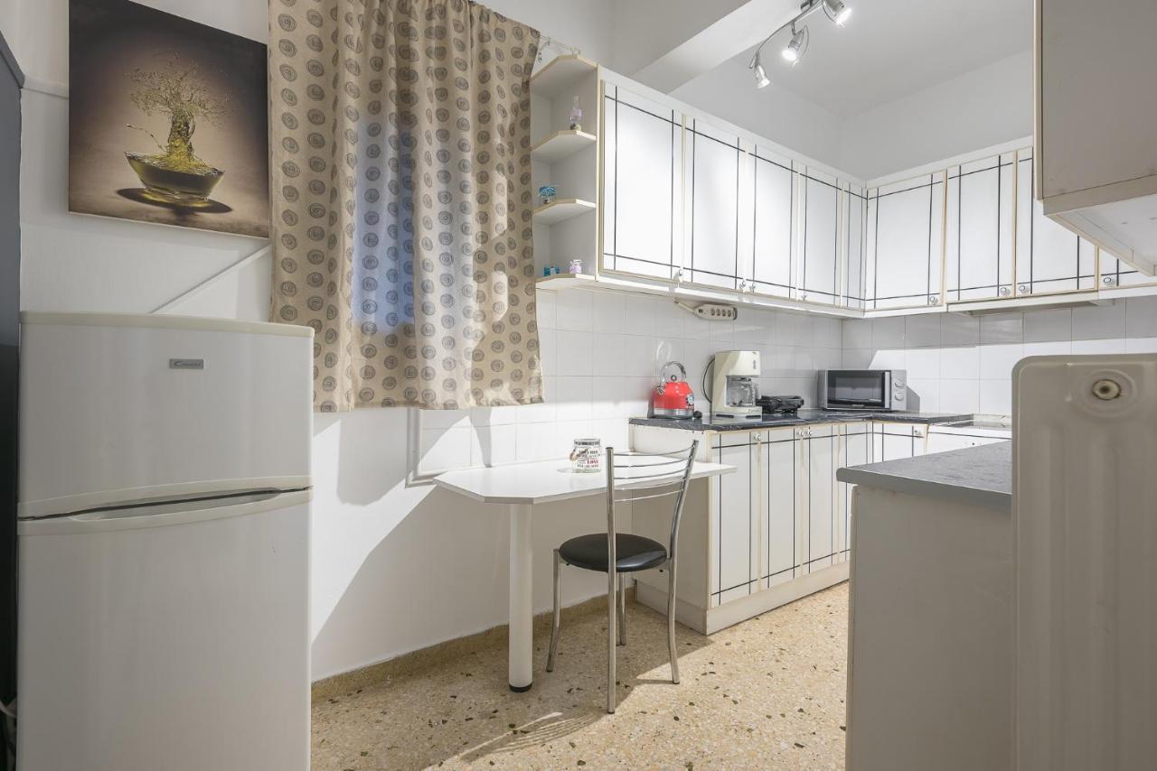 אתונה Boutique Acropolis Apartment By Cloudkeys - Just 5 Minutes Walk To Acropolis Museum מראה חיצוני תמונה