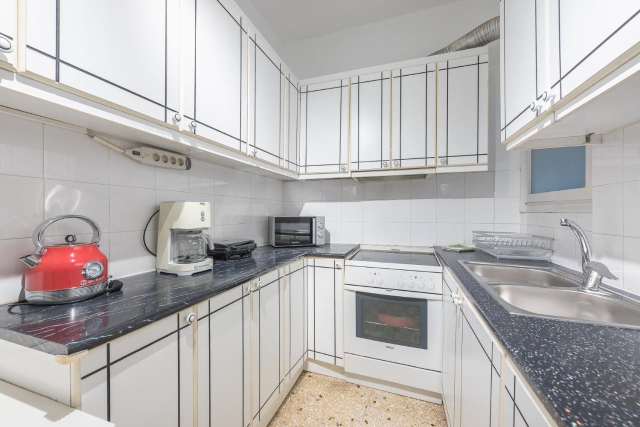 אתונה Boutique Acropolis Apartment By Cloudkeys - Just 5 Minutes Walk To Acropolis Museum מראה חיצוני תמונה
